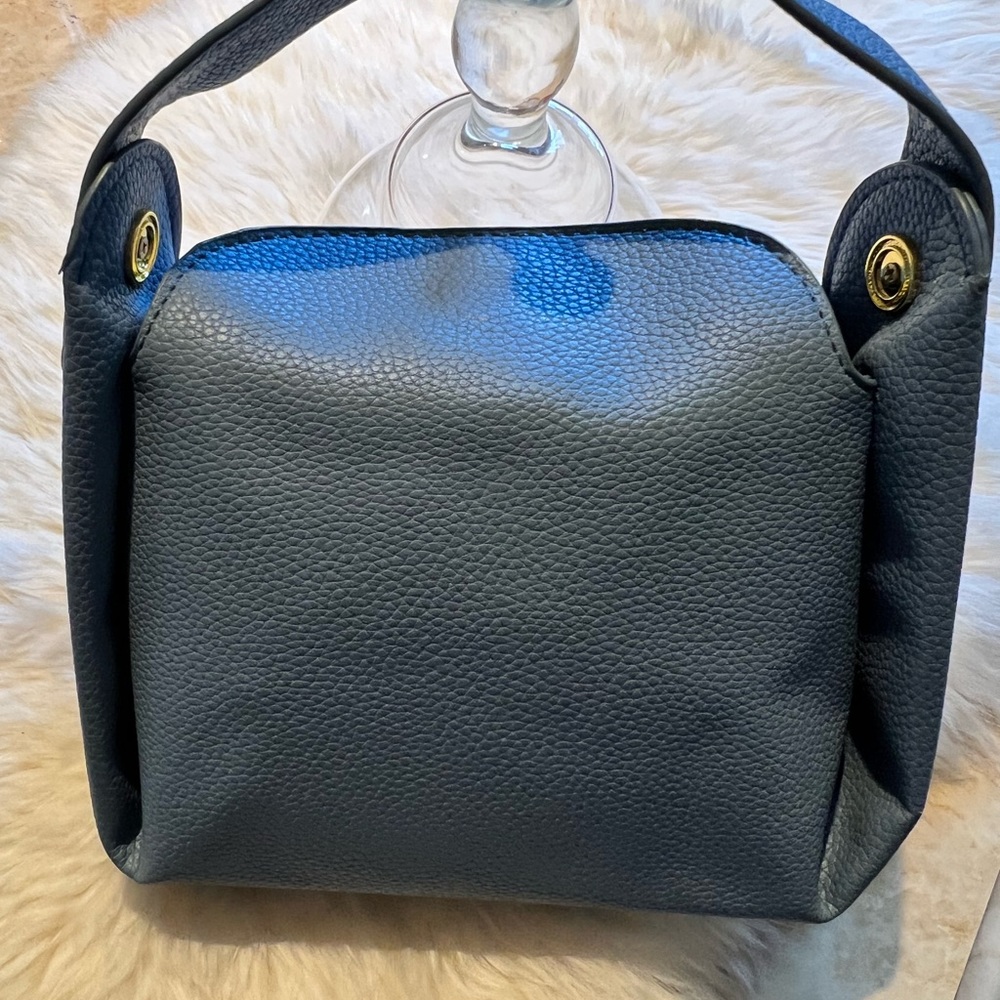The Lany Bag - Picture 4 of 14